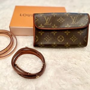 Authentic Louis Vuitton Monogram Pochette Twin PM Shoulder